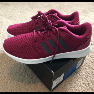 Adidas cloudfoam QT Racer shoes. Size 7.5